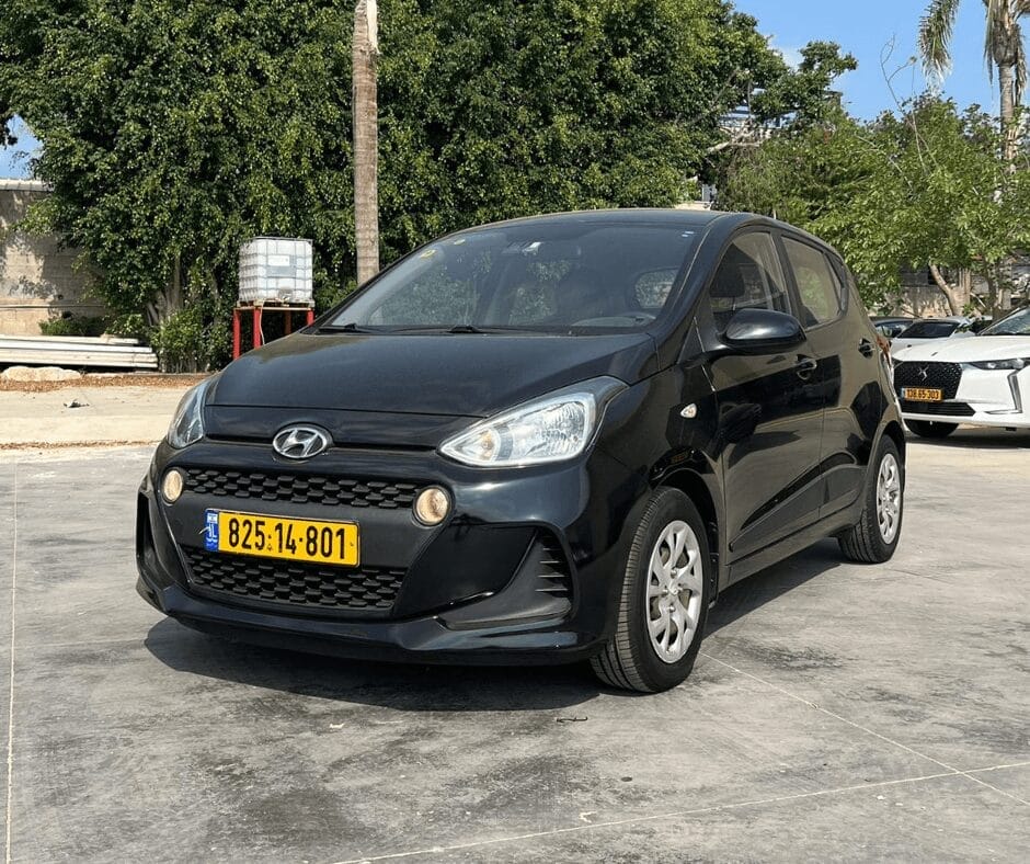 יונדאי i10 שחורה 2019 יד שניה למכירה