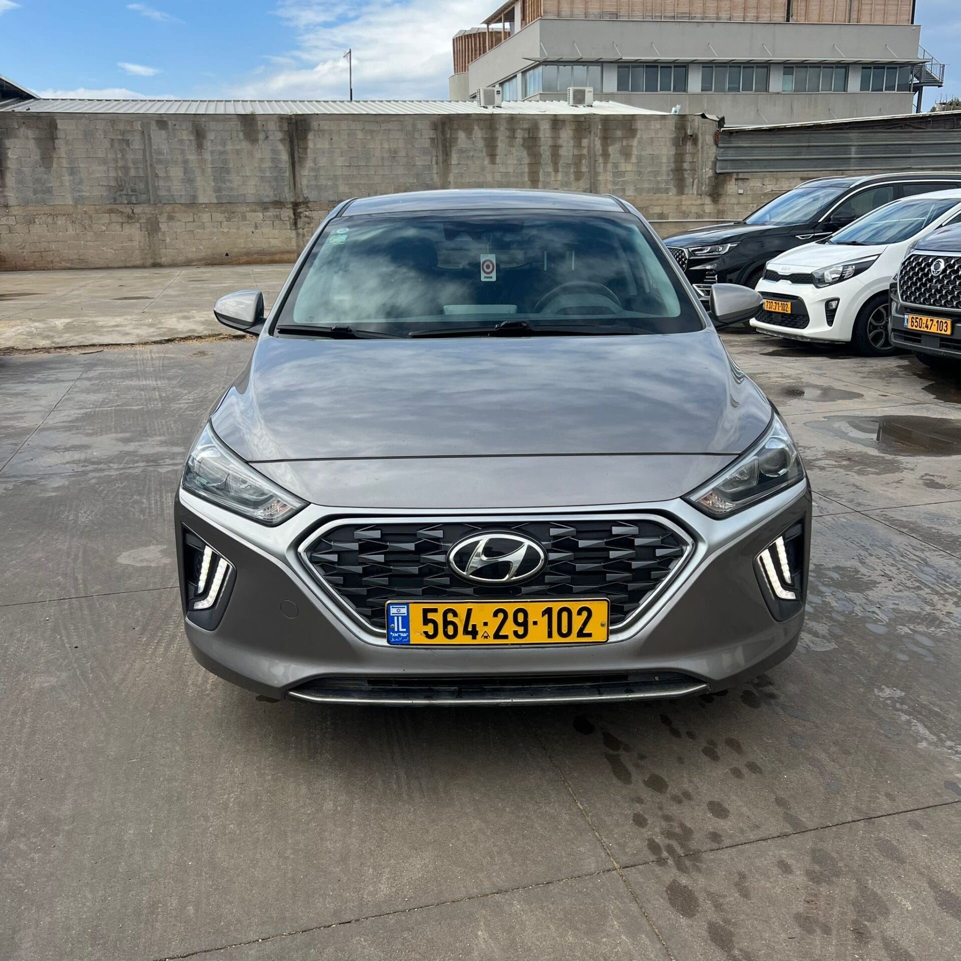 יונדאי איוניק 2021 כסופה